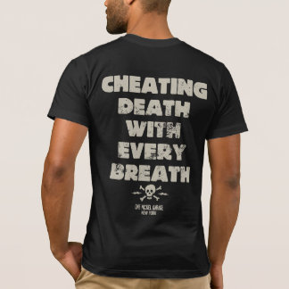 T-Shirt / Texto de Trapaça de Níquel