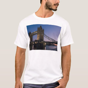 T-shirt Torre Ponte Londres Inglaterra Água Noite Cidade