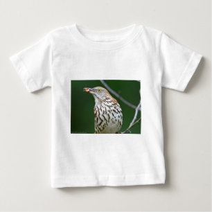 T-shirt Traseiro Marrom com Roupa de Presente do Dia