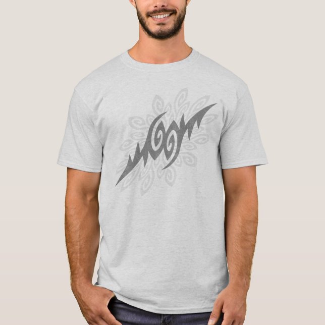 T-shirt tribal cinzento do "relâmpago" (Frente)
