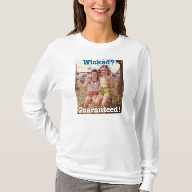 T-shirt Tshirt longo da Capa de Taisia & de Thara (Frente)