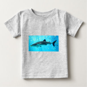 T-shirt Tubarão de baleia azul legal do na moda chique da