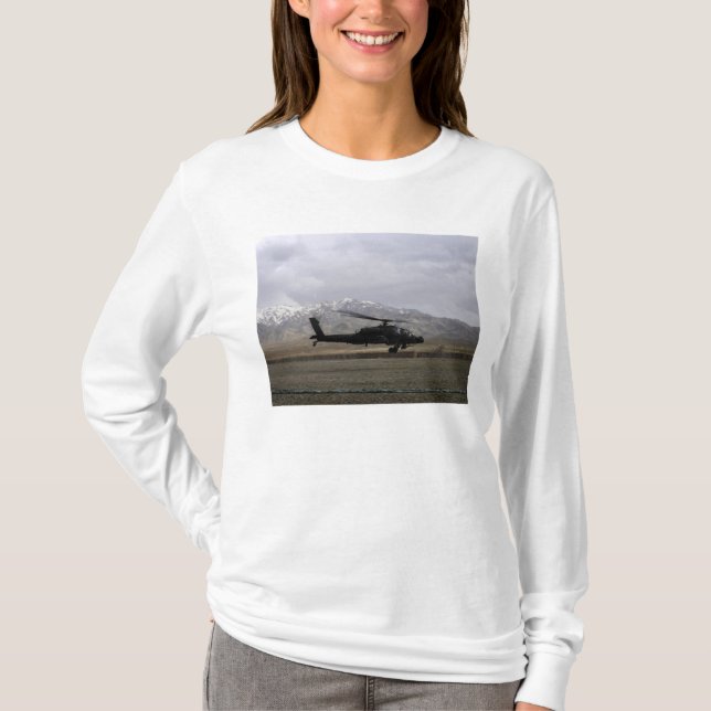 T-shirt Um AH-64A decolando (Frente)