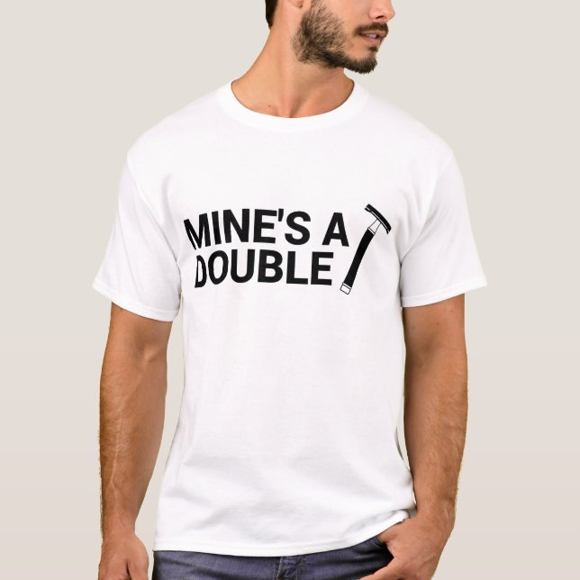 T-shirt Um dobro da mina (Frente)