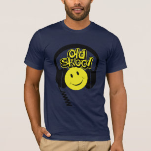 T-shirt velho dos fones de ouvido do simile do DJ