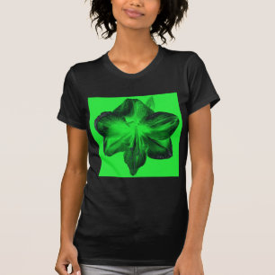 T-shirt Verde Escuro sobre o Amaryllis Verde Claro