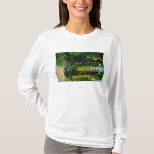 T-shirt Viajando de automóvel através da floresta gigant