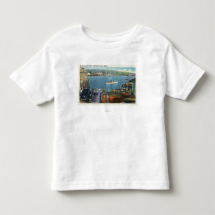 T-shirt Vista cénico do cais, dos barcos e dos carros
