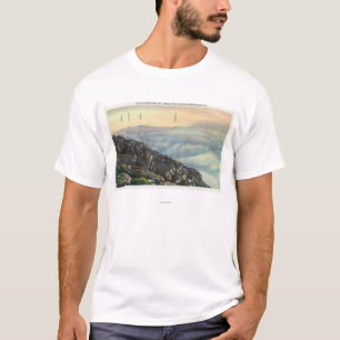 T-shirt Vista do outro Adirondack Mts acima das nuvens