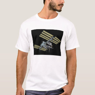 T-shirt Vista gerada por computador 9
