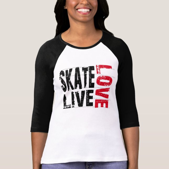 T-shirt vivo do amor do skate das mulheres (Frente)