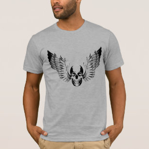 T-shirt voado preto do crânio