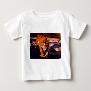 T-shirt Walking Tiger