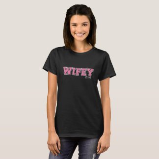 t-shirt WIFEY personalizada