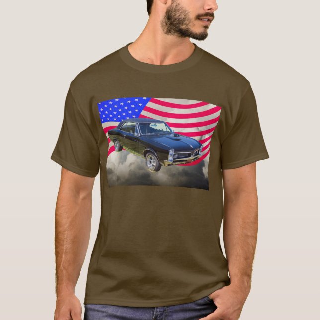 T-shirts 1967 Pontiac GTO e bandeira americana (Frente)