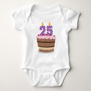 T-shirts 25 anos de idade no Bolo de Aniversário