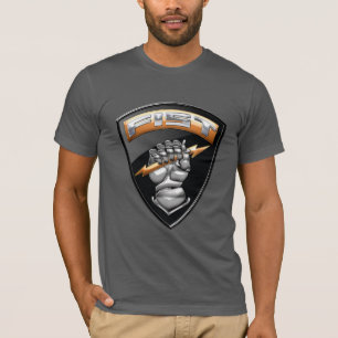 T-shirts [600] Observador dianteiro (PUNHO) [emblema]