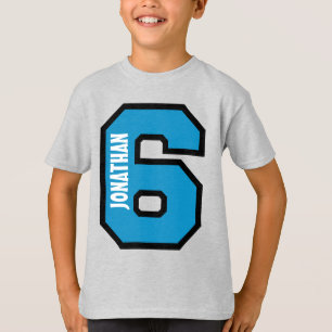 T-shirts 6o O menino do aniversário ostenta o número cinc