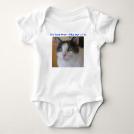 T-shirts A criança do primeiro nascer era um gato