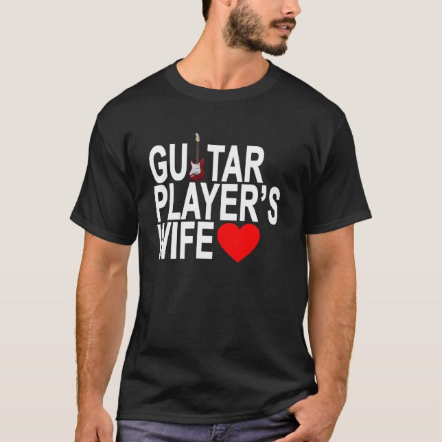 T-SHIRTS A ESPOSA ".PNG DO GUITARRISTA (Frente)