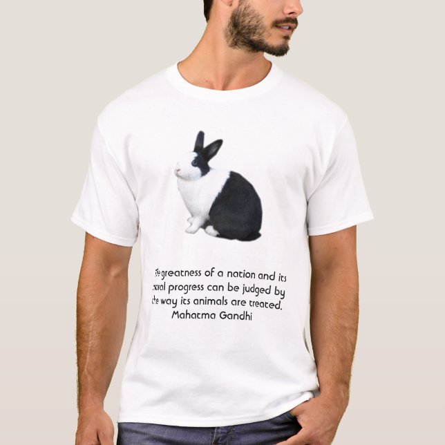 T-shirts A grandeza de uma nação pode ser julgada a (Frente)