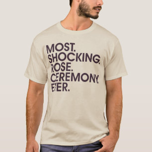 T-shirts A maioria. Choque. Aumentou. Cerimónia. Nunca.