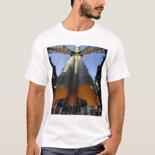 T-shirts A nave espacial 2 de Soyuz TMA-13