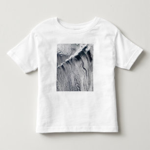 T-shirts A nuvem modela visível sobre a ilha Aleutian