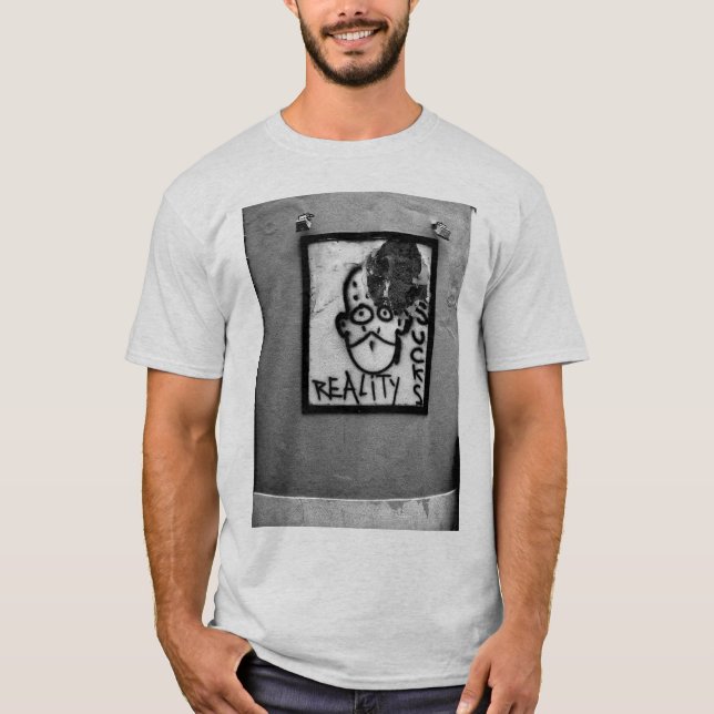 T-shirts A realidade suga (Frente)