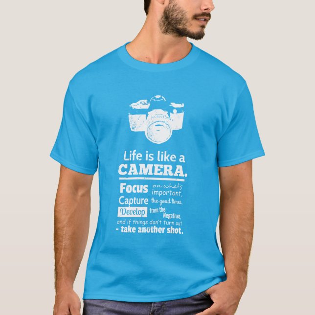 T-shirts A vida chique é como umas citações da câmera, (Frente)