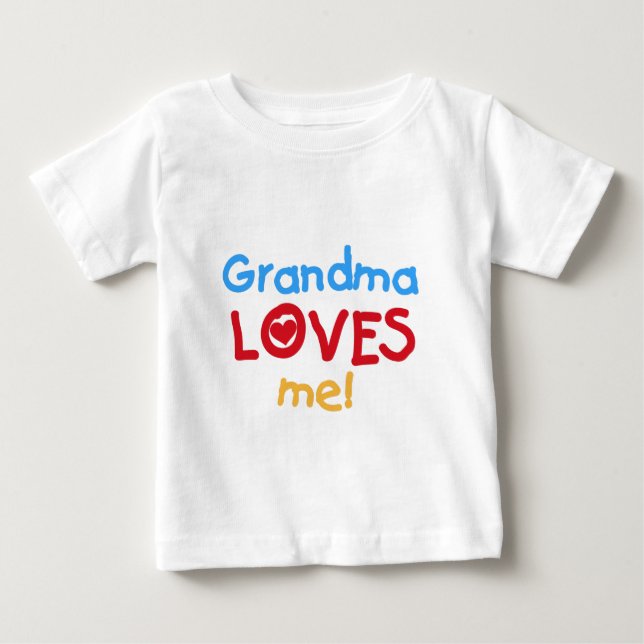 T-shirts A Vovó Me Ama (Frente)
