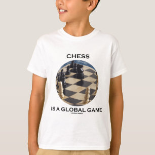 T-shirts A xadrez é um jogo global (a atitude da xadrez)