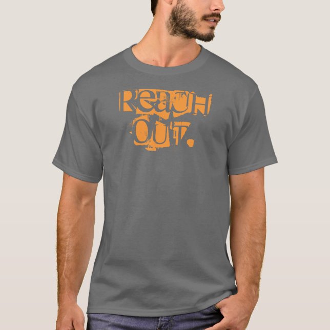 T-shirts alcance para fora (Frente)