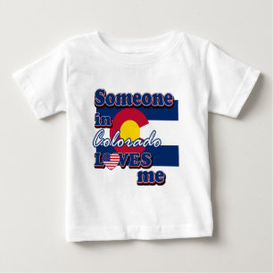 T-shirts Alguém em Colorado ama-me