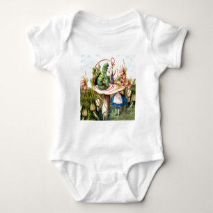 T-shirts Alice e Caterpillar no país das maravilhas