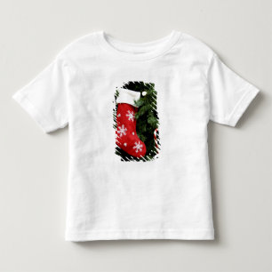 T-shirts America do Norte. Decorações do Natal na árvore