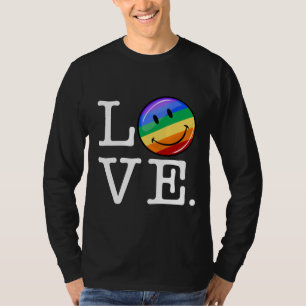 T-shirts Amor com um gay feliz LGBT da bandeira do