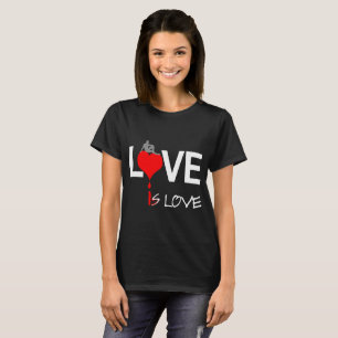 T-shirts Amor é preto