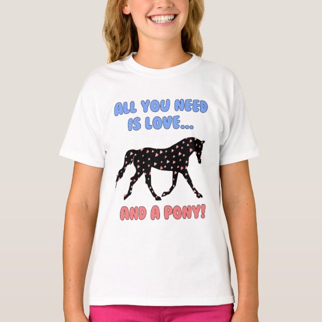 T-shirts Amor e um pônei (Frente)