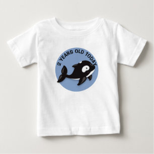 T-shirts Aniversário de Baleia Preta e Branca Personalizado