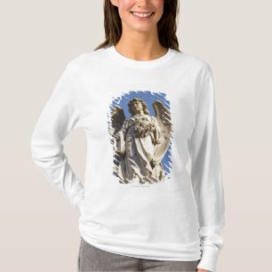 T-shirts Anjo de pedra que olha abaixo da estátua em Bueno