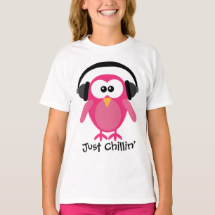 T-shirts Apenas coruja cor-de-rosa de Chillin com fones de