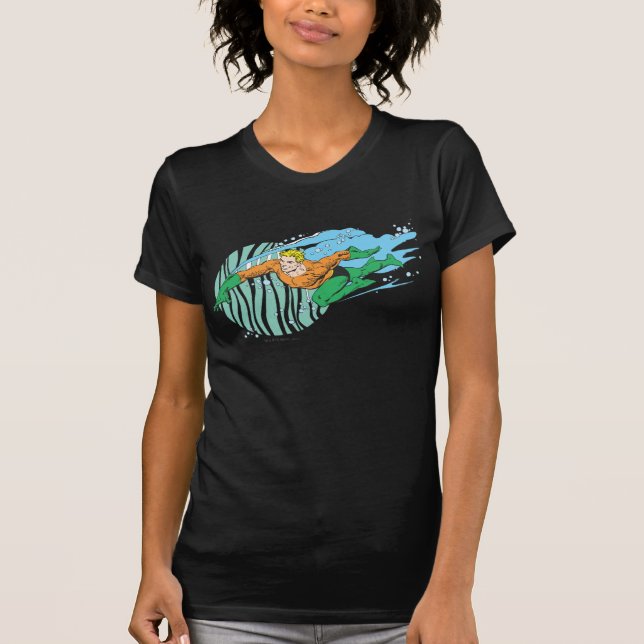T-shirts Aquaman Leaps Esquerdo (Frente)