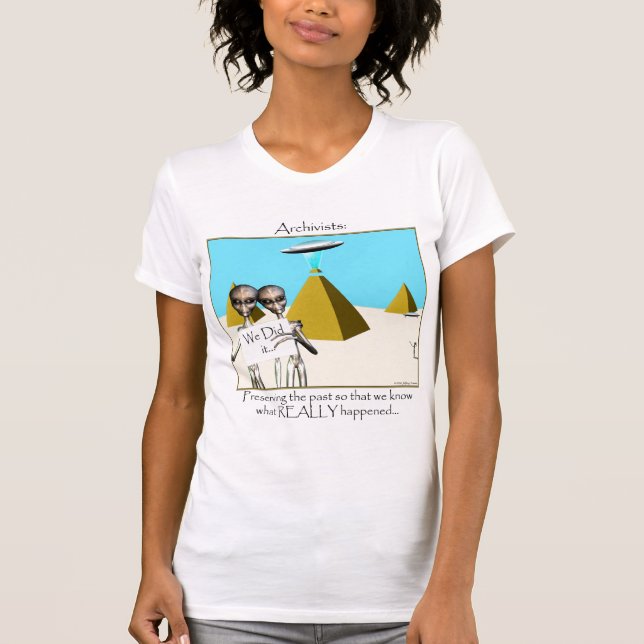 T-shirts Arquivistas - Preservando o Passado (Aliens) (Frente)