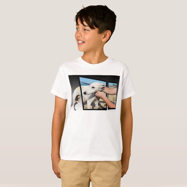 T-shirts Arte Dimensionada De Cachorro Branco (Frente Completa)