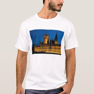 T-shirts As Casas do Parlamento à noite na cidade de