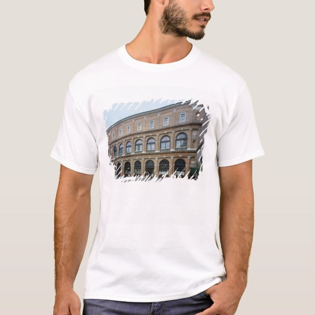 T-shirts Asa restante de um monastério, agora academia de (Frente)