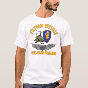 T-shirts Asas da tripulação aéreo do veterano de Vietnam