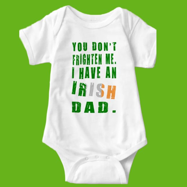 T-shirts Assustar Pai Irlandês (Criador carregado)