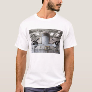 T-shirts avião de transporte C-47 Dakota da Segunda Guerra
